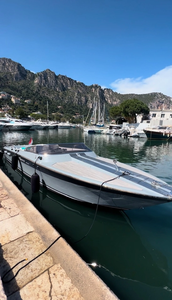 Monte Carlo 30 Offshorer used - photo 1