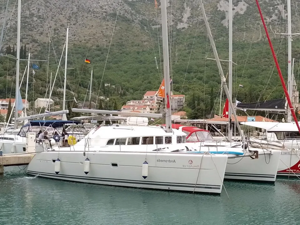 Lagoon 410 gebraucht - Foto 1
