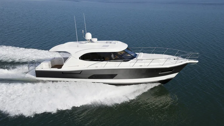 Riviera 445 SUV