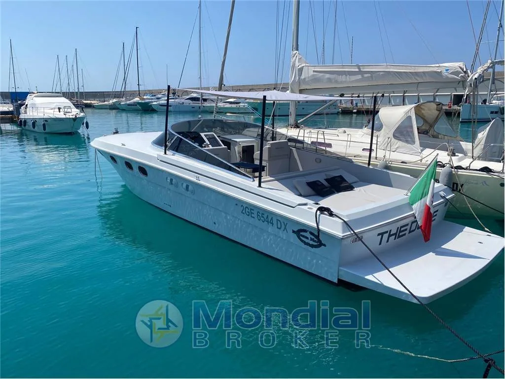 Magnum Marine 40 used - photo 1