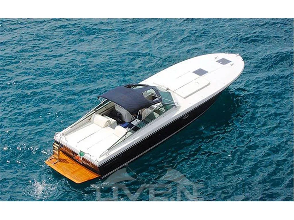 Itama 38 Open used - photo 1