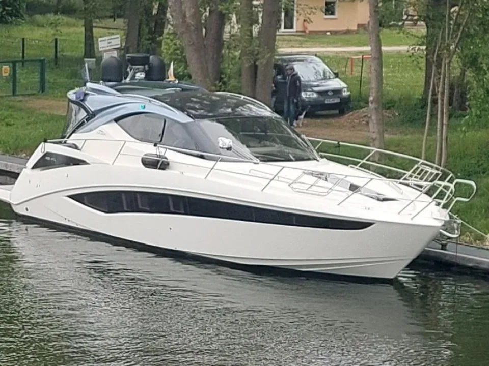 Galeon 405 HTB gebraucht - Foto 1