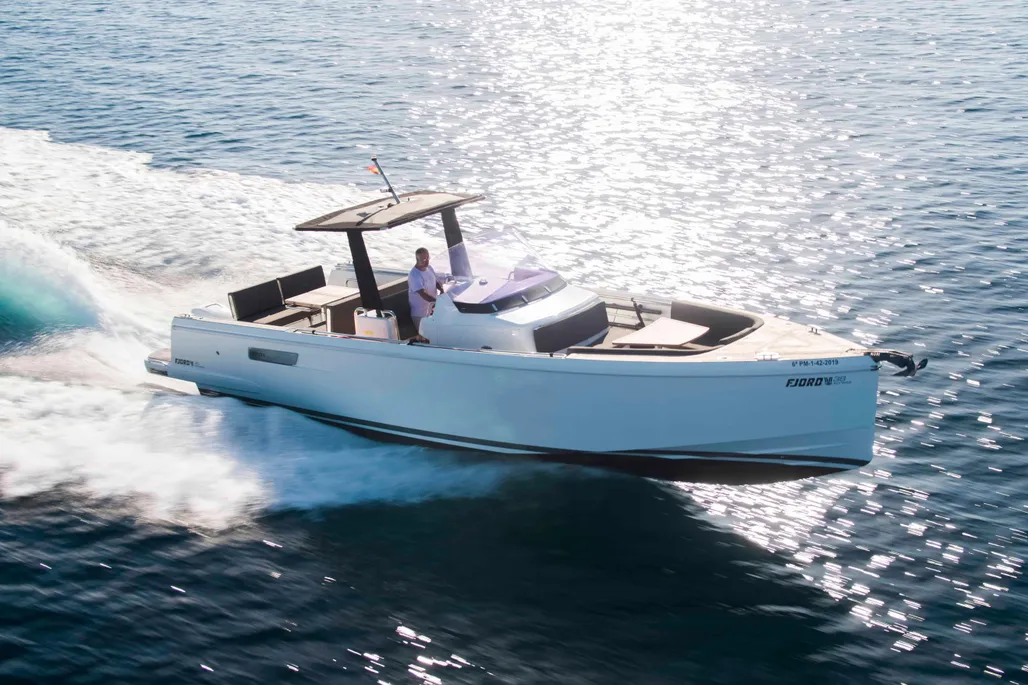 Fjord 38 Xpress used - photo 1