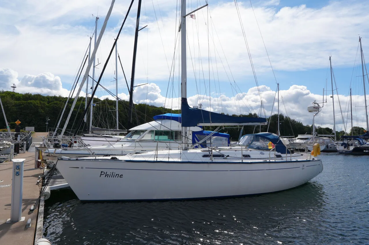 Dufour 38 Classic used - photo 1