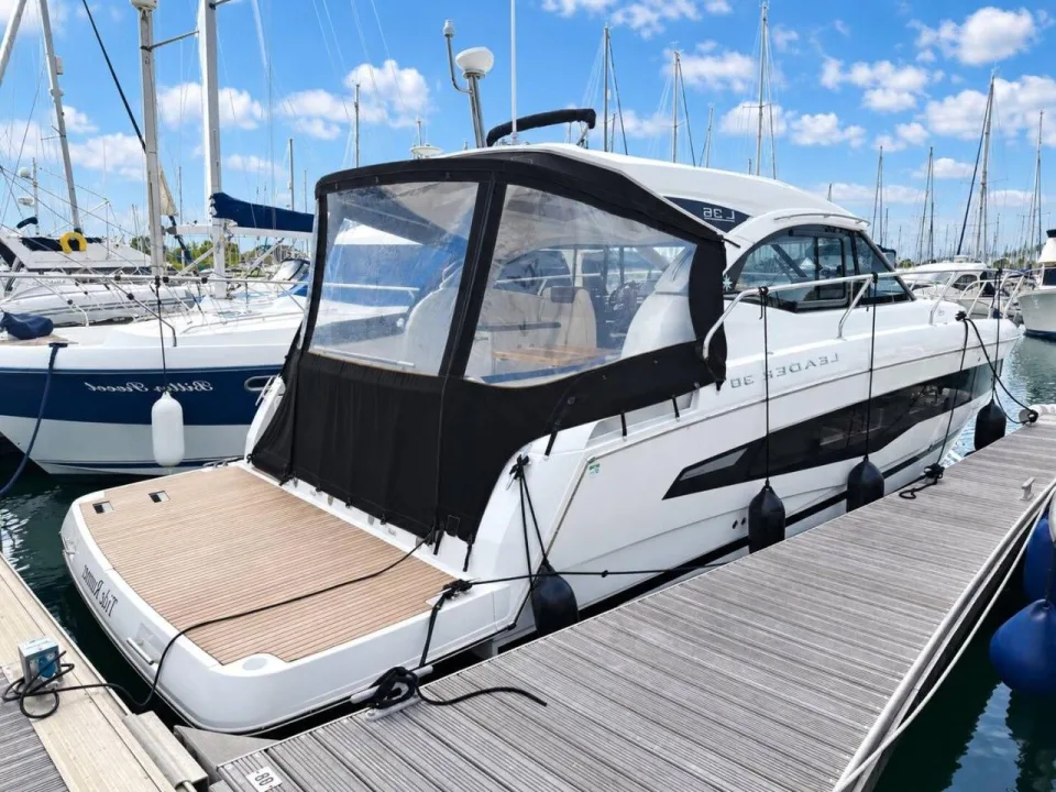 Jeanneau Leader 36 used - photo 1
