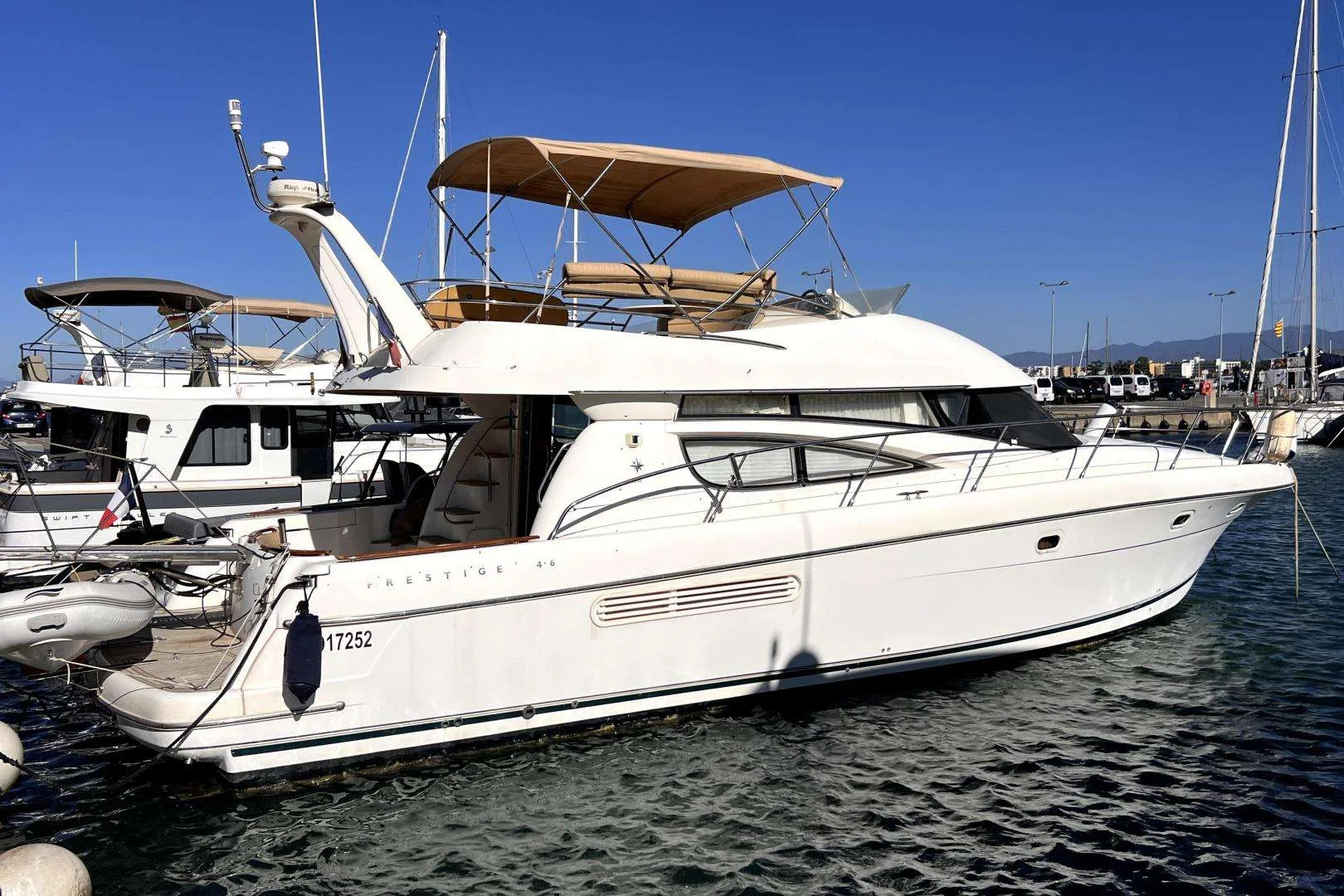 Prestige 46 used - photo 1