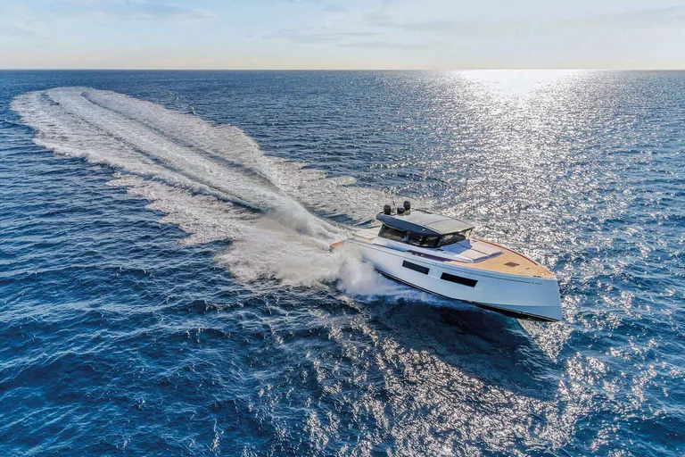 Pardo Yachts GT52