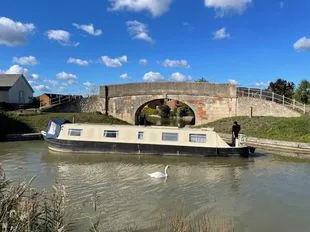 Pips Orchard 45ft 19875 cruiser stern narrowboat used - photo 1