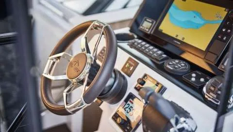 Sealine C335 usato - foto 1
