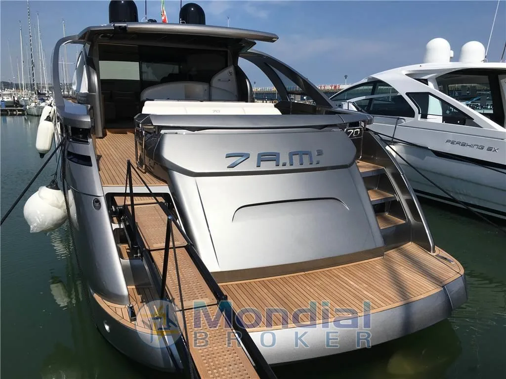 Pershing 70 usato - foto 1