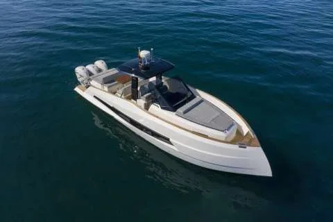 Astondoa 377 Coupe Outboard gebraucht - Foto 1