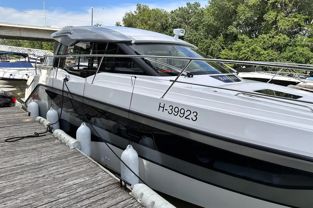 Bavaria Yachts SR36HT gebraucht - Foto 1 Bavaria Yachts SR36HT gebraucht - Foto 1