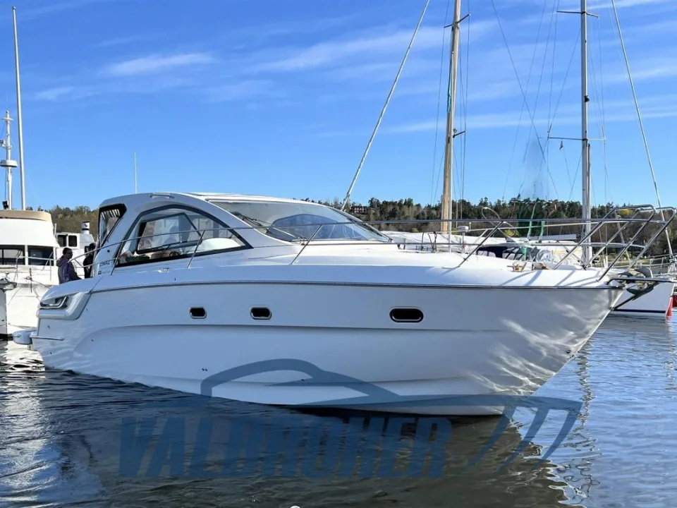 Bavaria 38 SPORT HT used - photo 1