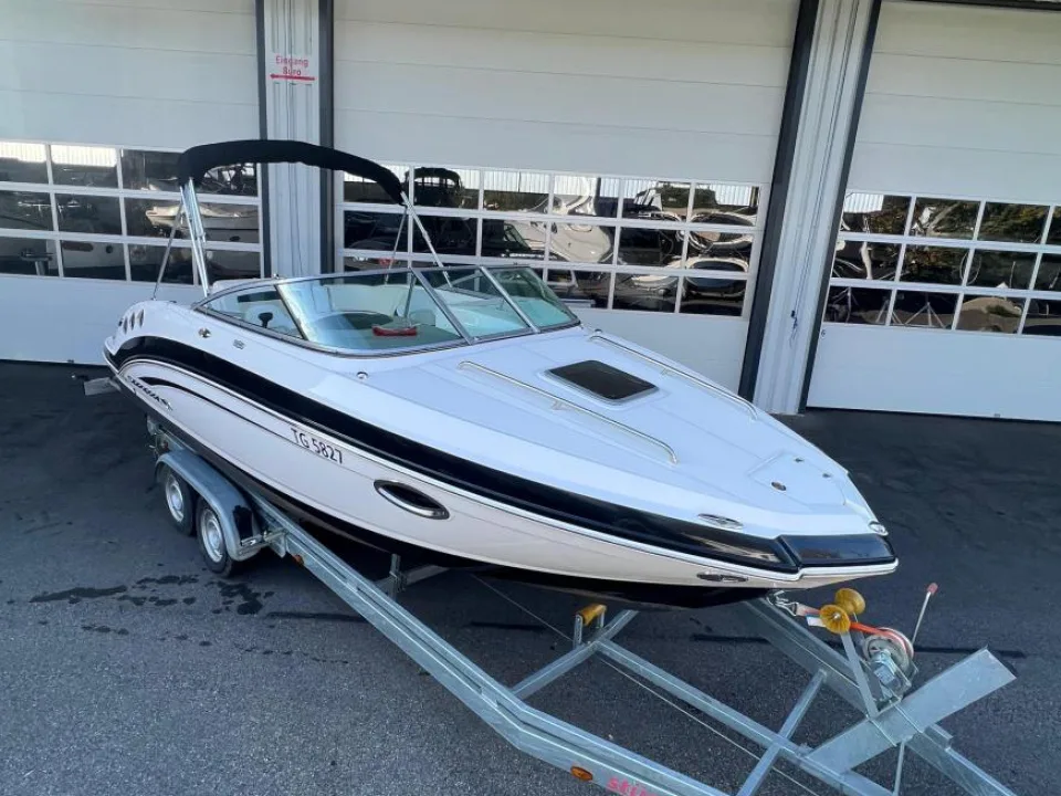 Chaparral 225SSI usato - foto 1