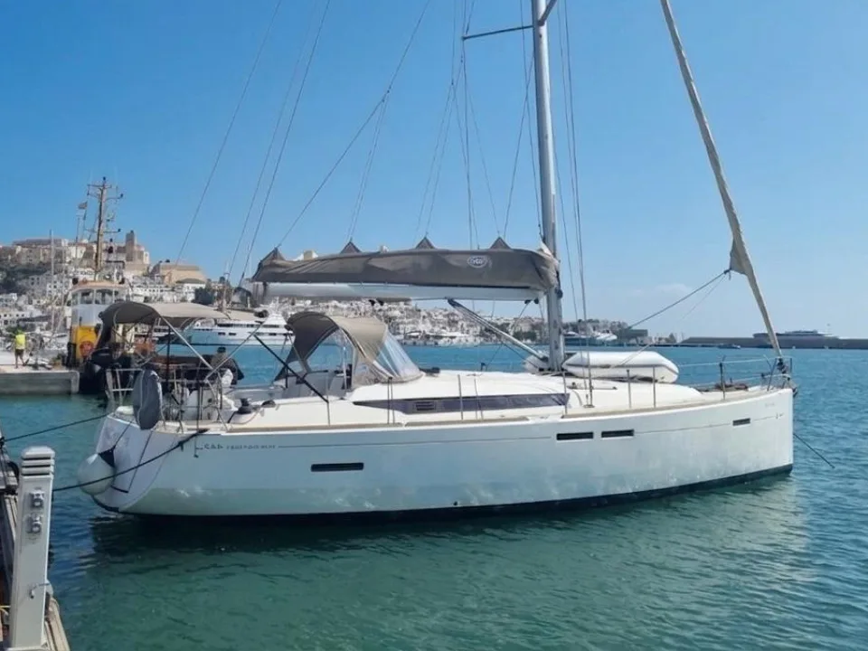 Jeanneau Sun Odyssey 449 used - photo 1