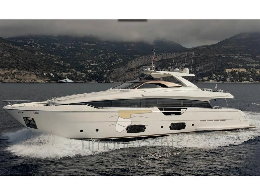 Ferretti Yachts 960 used - photo 1