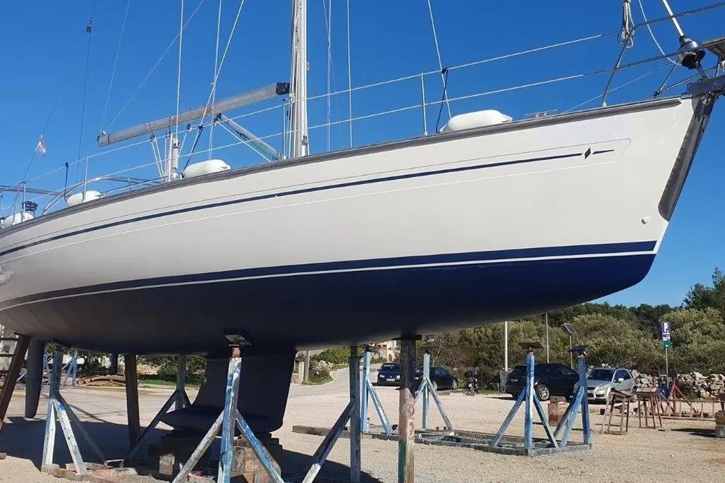 Bavaria Yachts Cruiser 44 used - photo 1