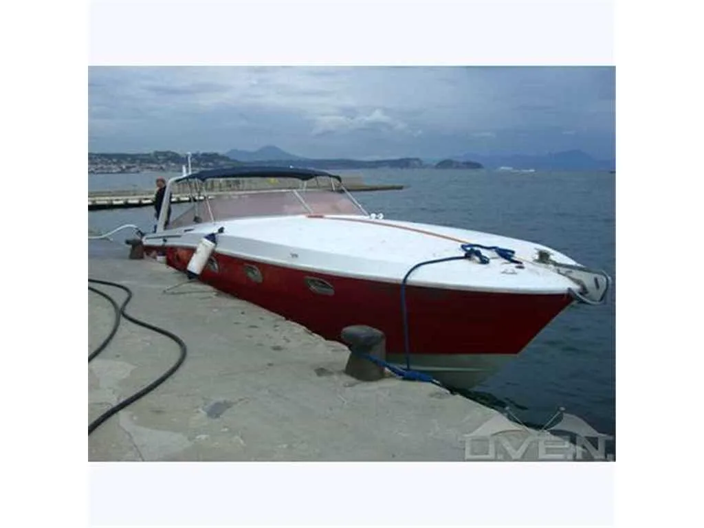Magnum marine 40 sport arneson used - photo 1
