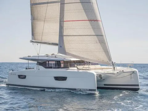 Fountaine Pajot Astrea 42 used - photo 1