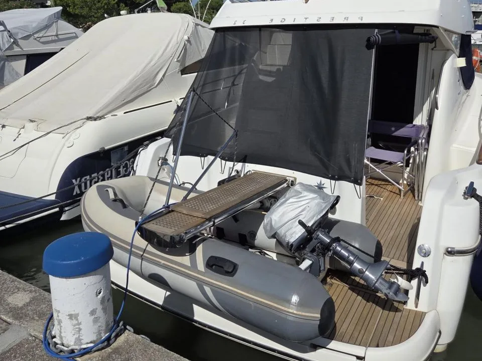 Jeanneau Prestige 32 Fly used - photo 1