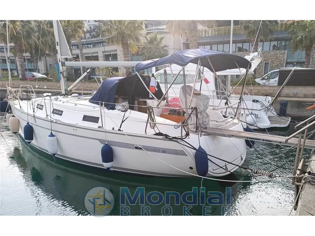 Bavaria Yachts 32 cruiser used - photo 1