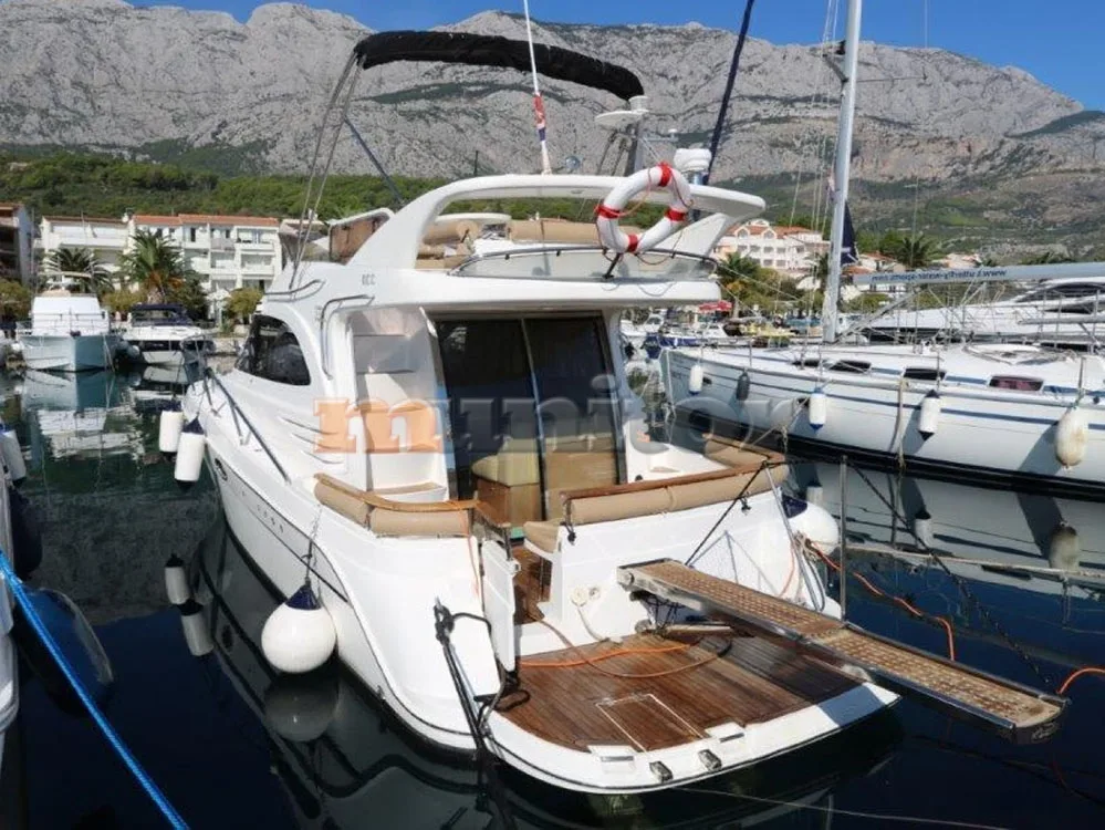 Galeon 330 Fly usato - foto 1