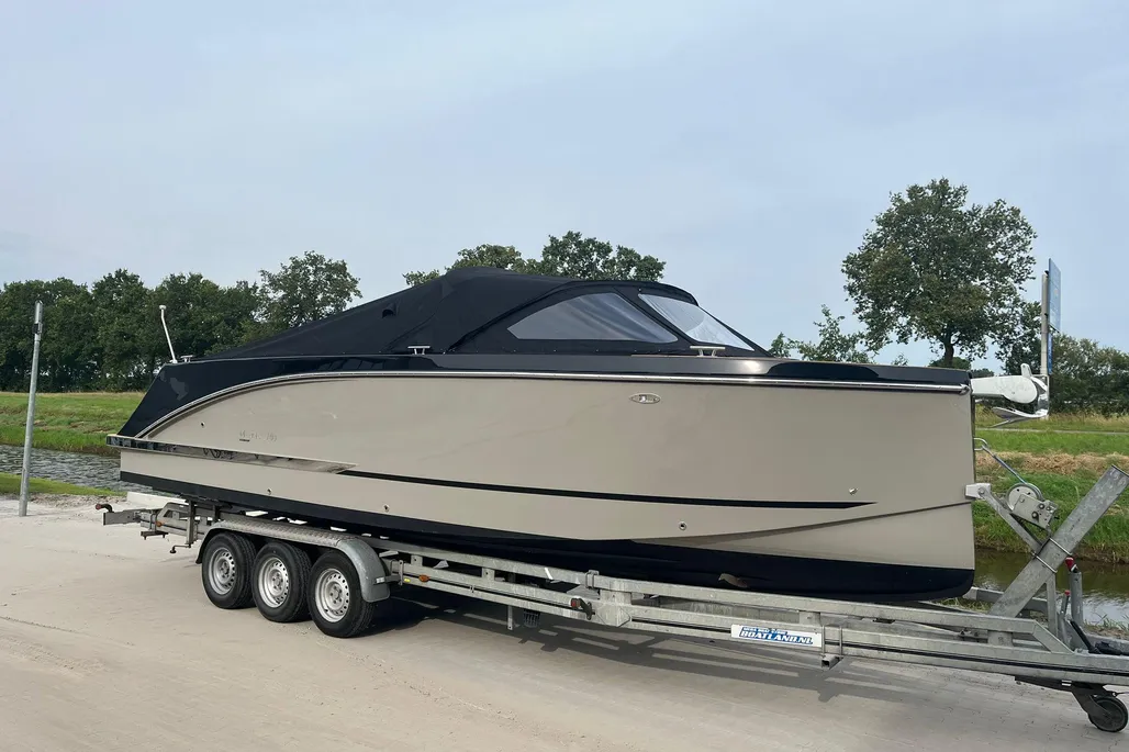 Maxima 740 Tender usato - foto 1