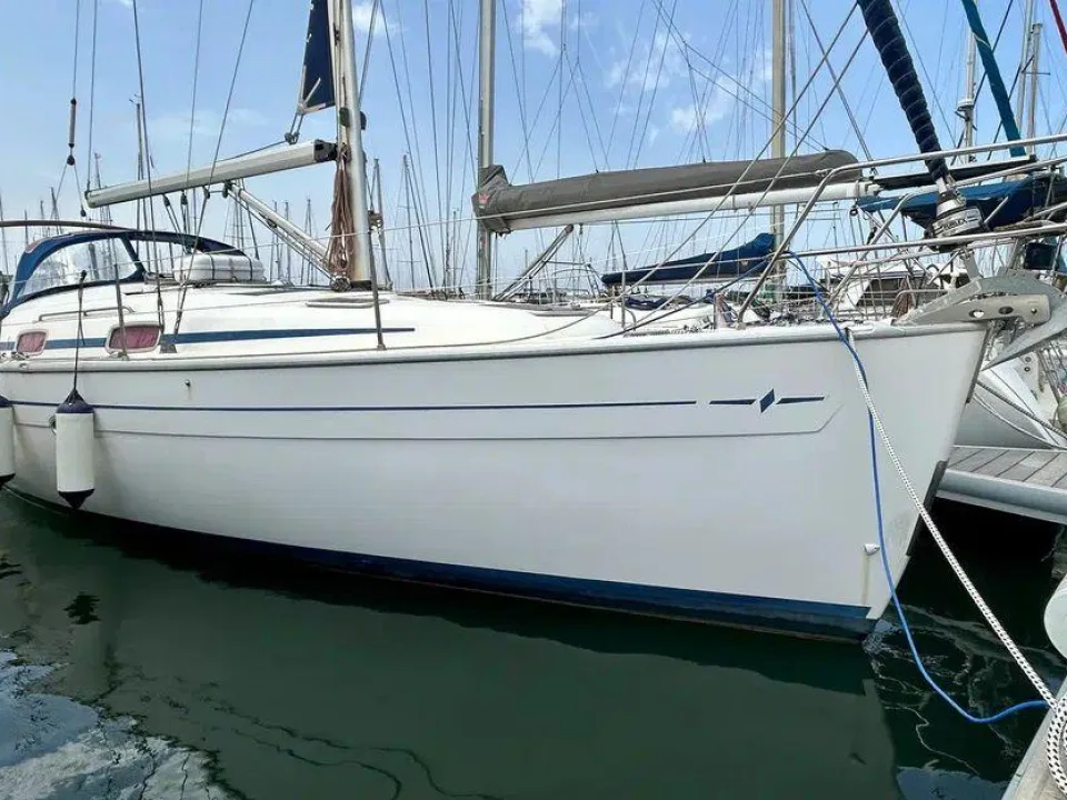 Bavaria Yachts 37 used - photo 1
