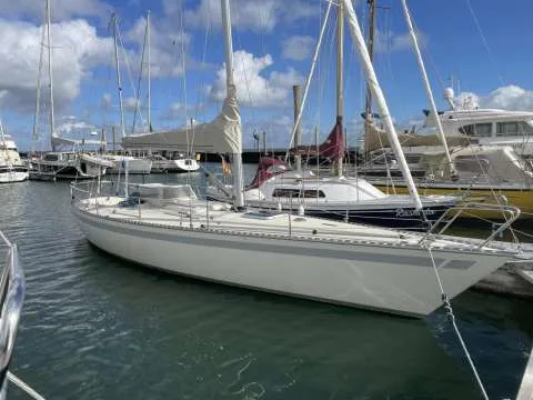 OL Boats International 1006 usato - foto 1