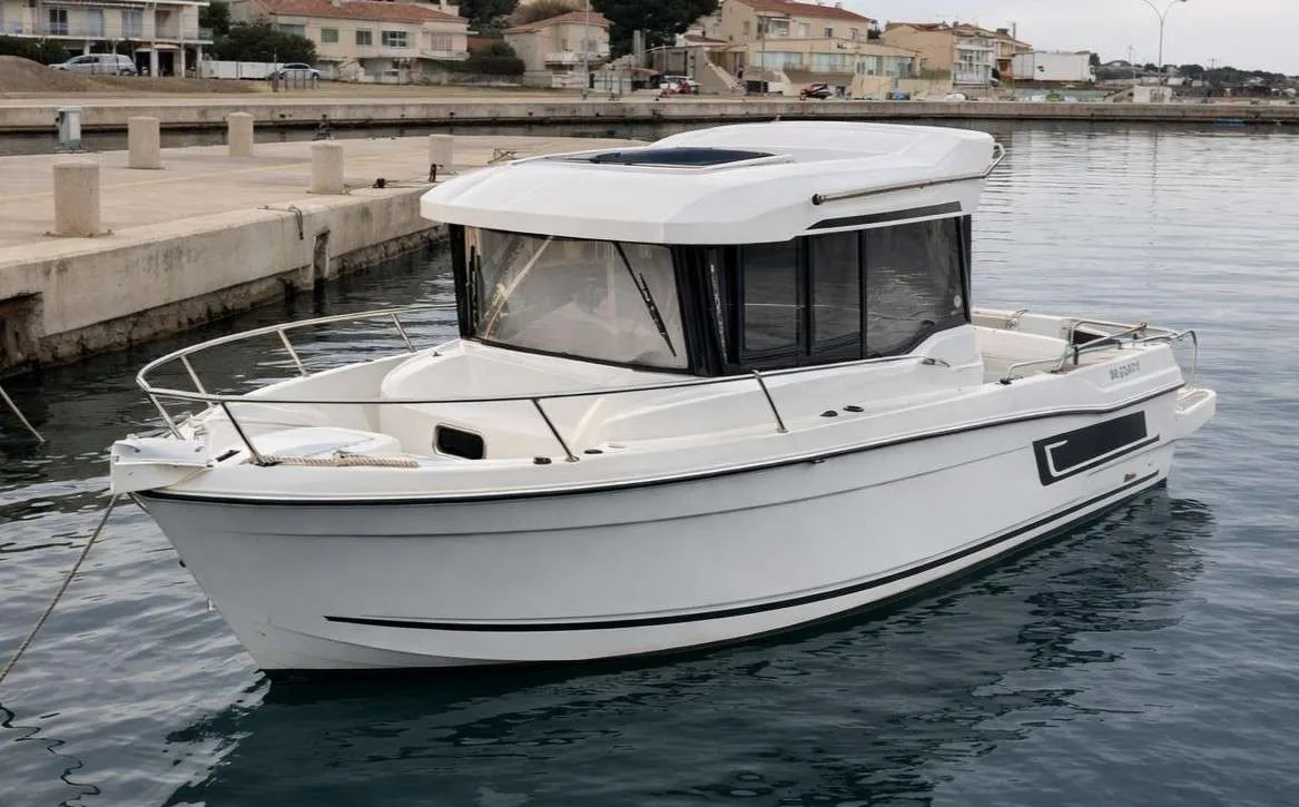 Jeanneau MERRY FISHER 695 MARLIN used - photo 1