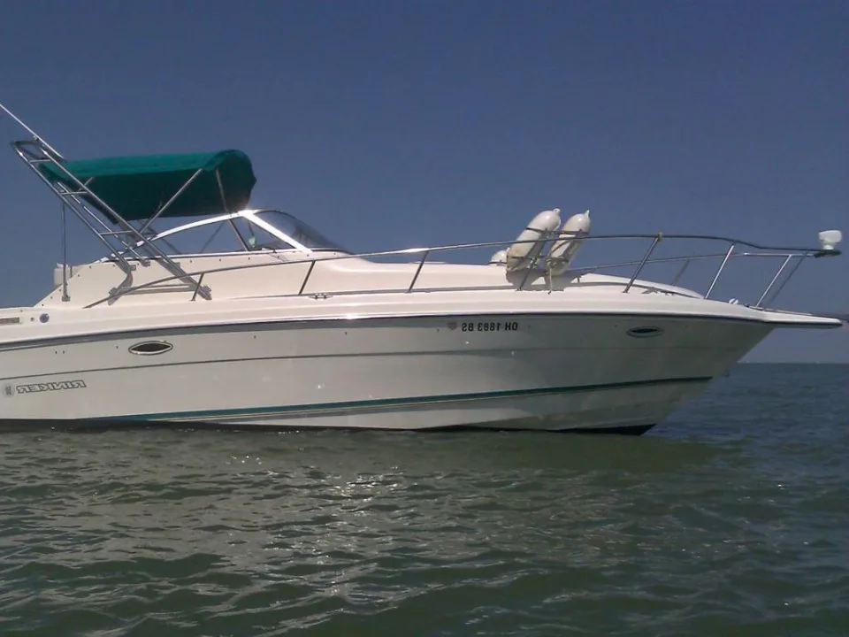 Rinker 280 Fiesta Vee used - photo 1