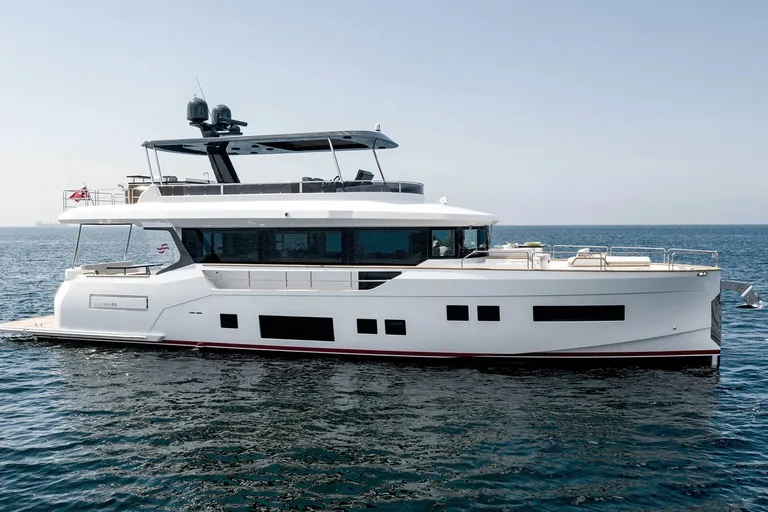 Sirena Yachts Sirena 68