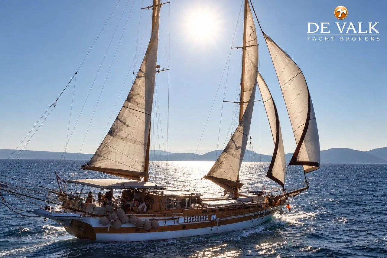 Motorsailer 23M gebraucht - Foto 1