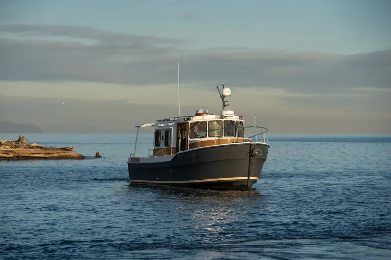 Ranger Tugs R-31 S