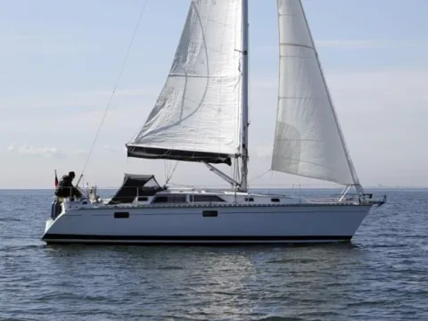 Hunter 33.5 used - photo 1