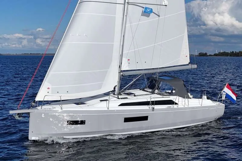 Beneteau OCEANIS 37.1 d'occasion - photo 1