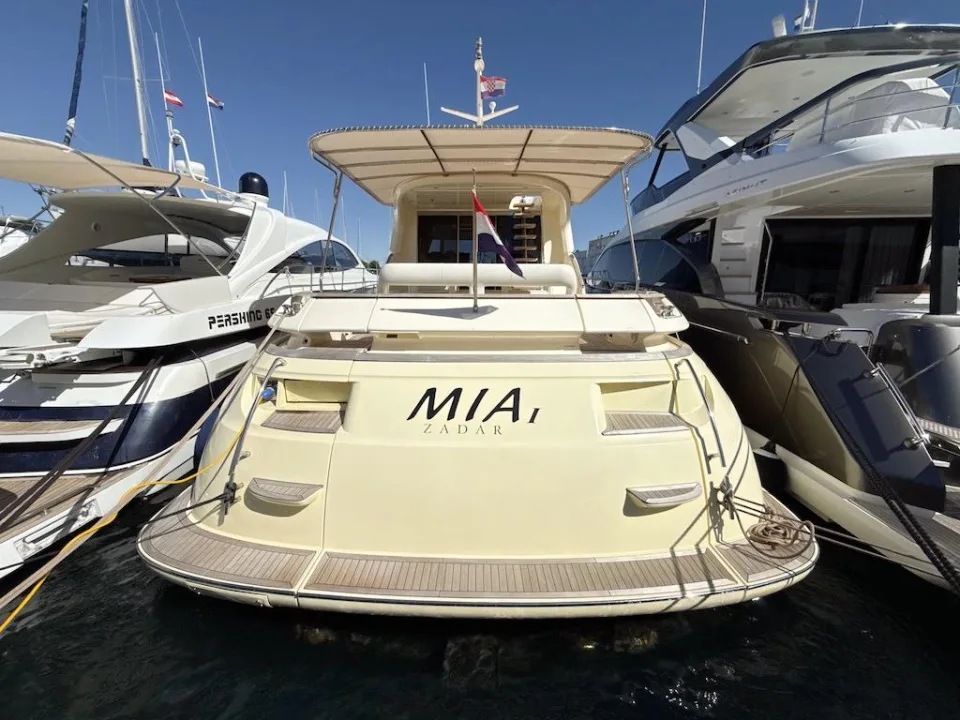 Mochi Craft Dolphin 64 Sun Top usato - foto 1
