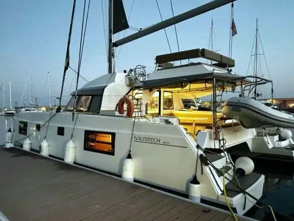 Nautitech 46 Fly d'occasion - photo 1