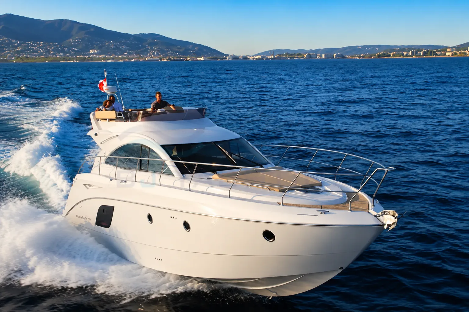 Beneteau MONTE CARLO 47 FLY usato - foto 1