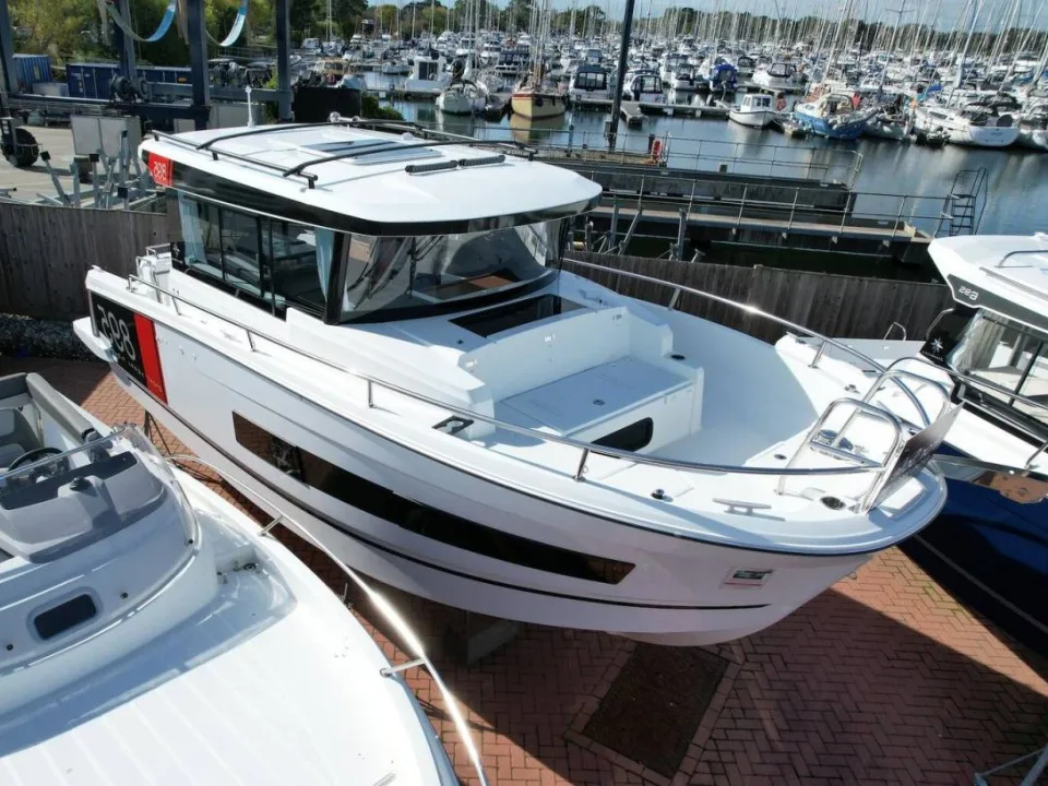 Jeanneau Merry Fisher 895 Sport S1 gebraucht - Foto 1 Jeanneau Merry Fisher 895 Sport S1 gebraucht - Foto 1