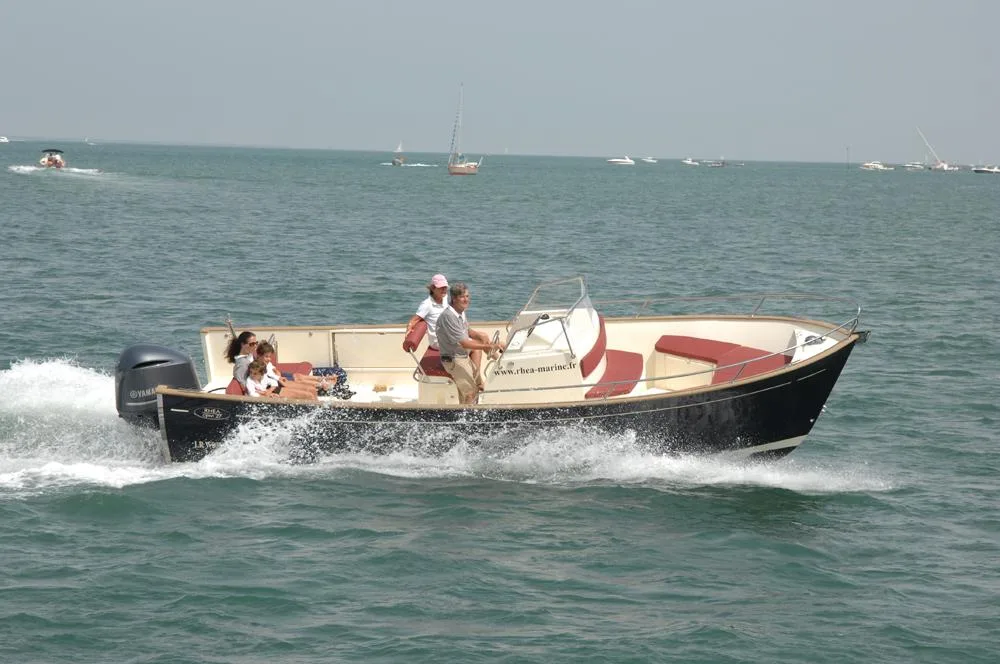 Rhéa Marine 27 open usato - foto 1