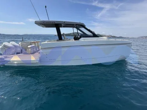 Beneteau NEW GRAN TURISMO 35 usato - foto 1