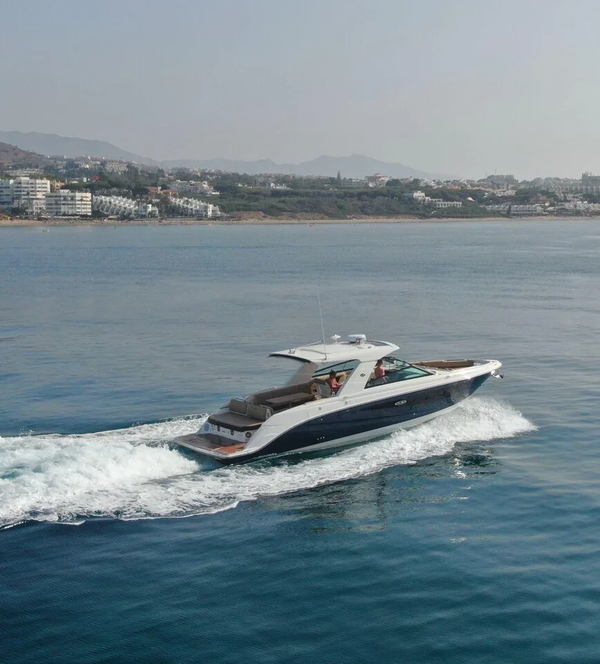 Sea Ray SLX 400 gebraucht - Foto 1
