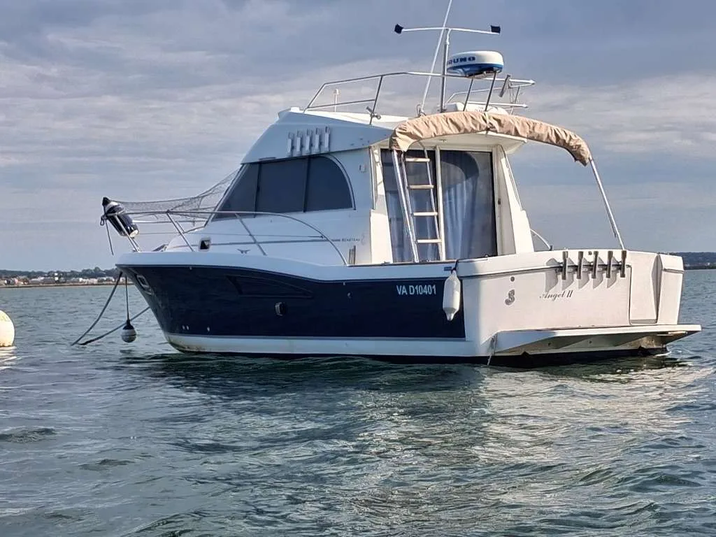 Beneteau ANTARES SERIE 9 used - photo 1