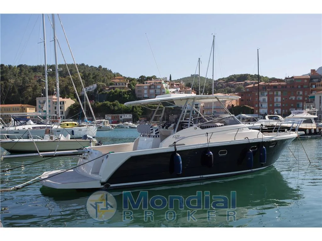 Cantieri Estensi F370 Bluetime used - photo 1