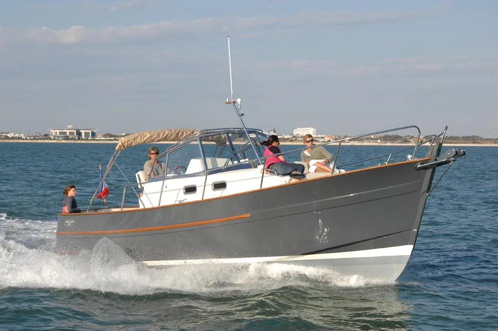 Rhéa Marine 850 open usato - foto 1