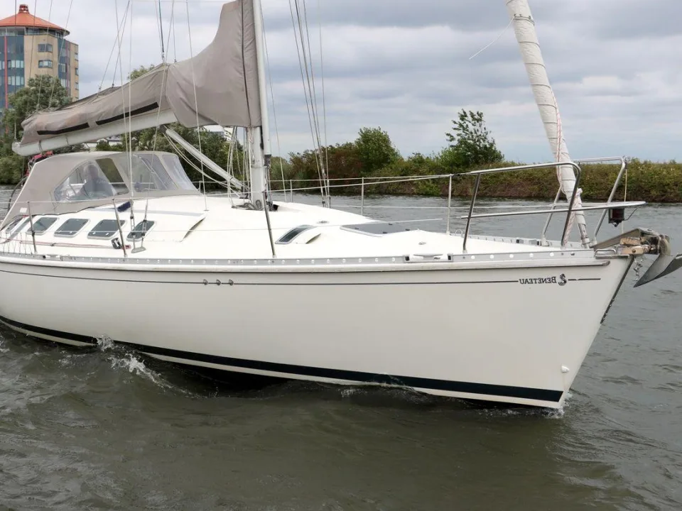 Beneteau First 41S5 usato - foto 1