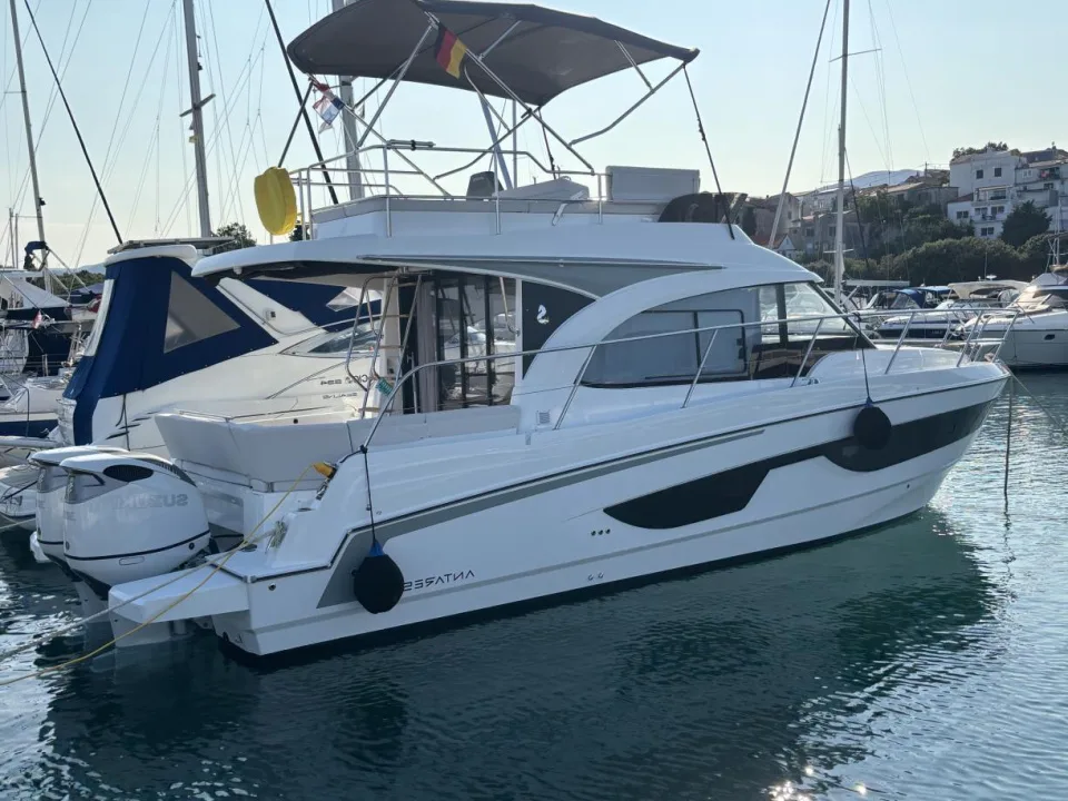 Beneteau Antares 11 Fly TOP Ausstattung !!! usato - foto 1