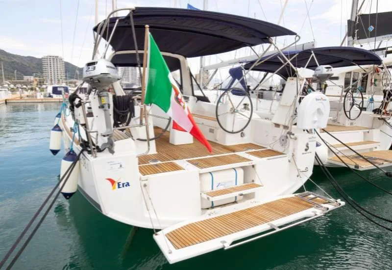 Beneteau OCEANIS 38.1 usato - foto 1