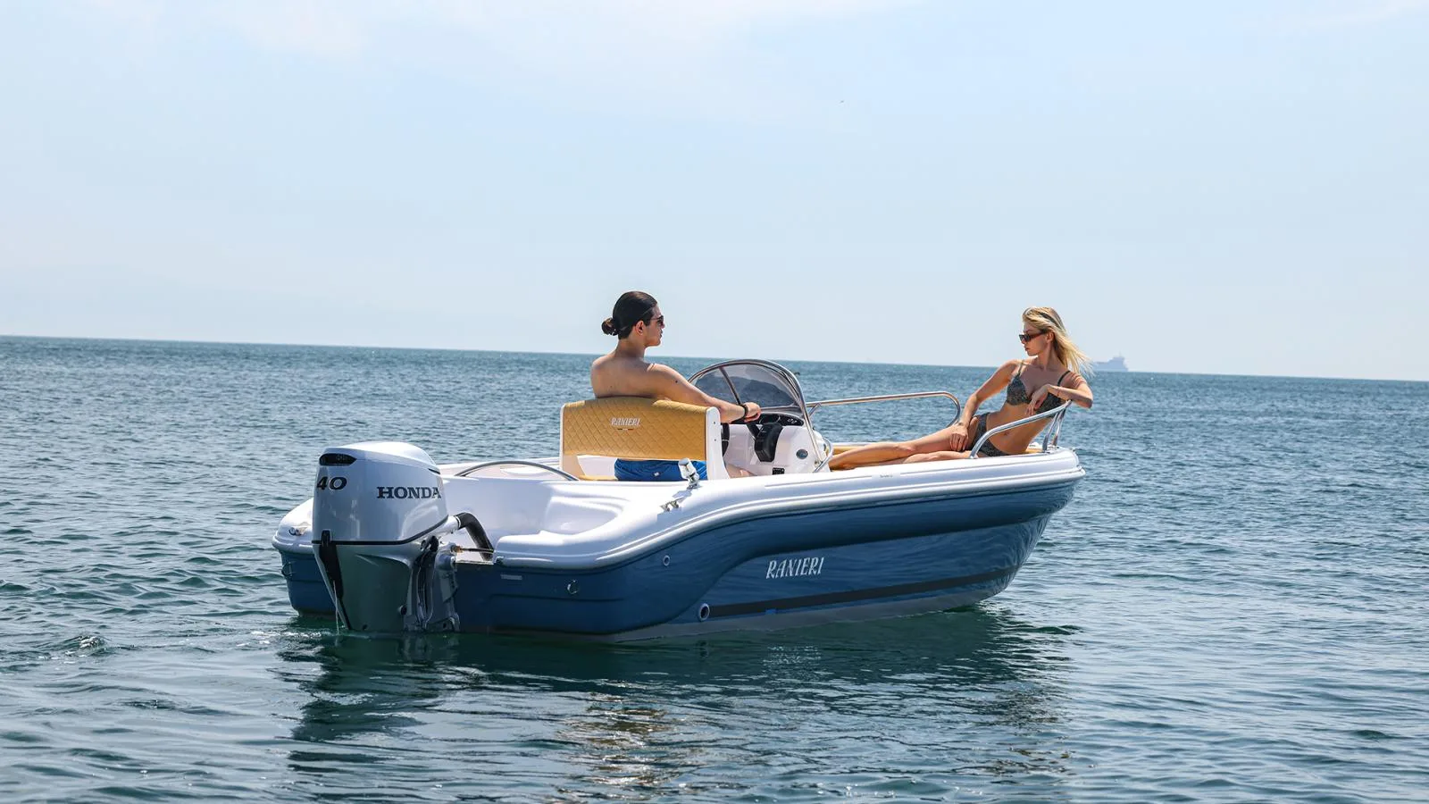 Ranieri Shark 17 used - photo 1
